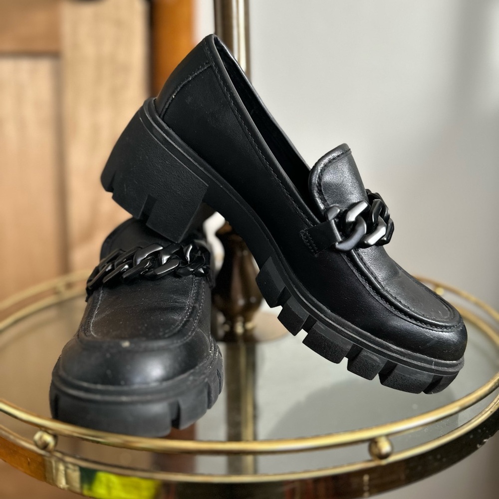 Steve Madden Black Platform Loafers